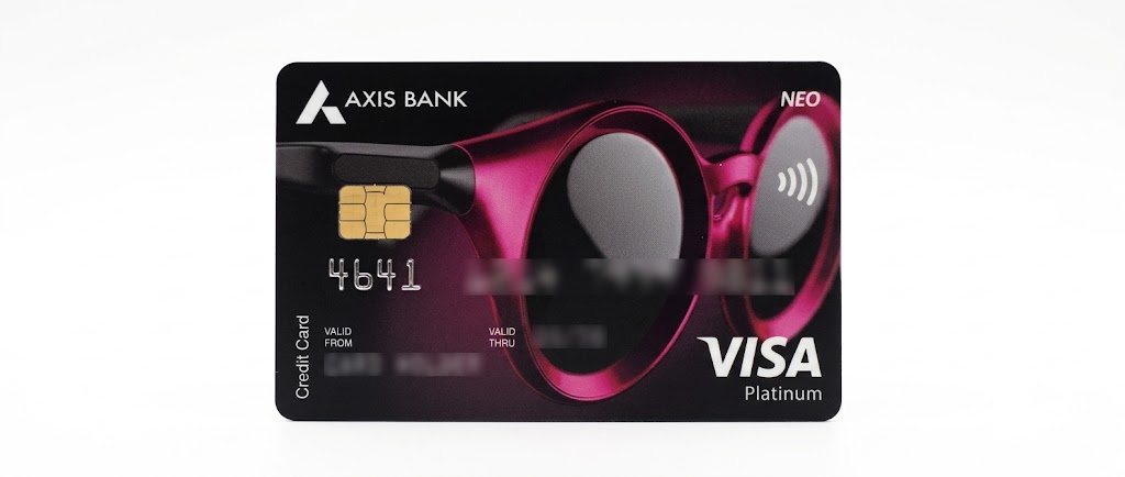 Best credit cards for beginners: Axis Neo Credit Card for everyday discounts